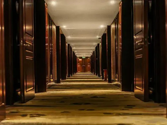 Noble Hotel