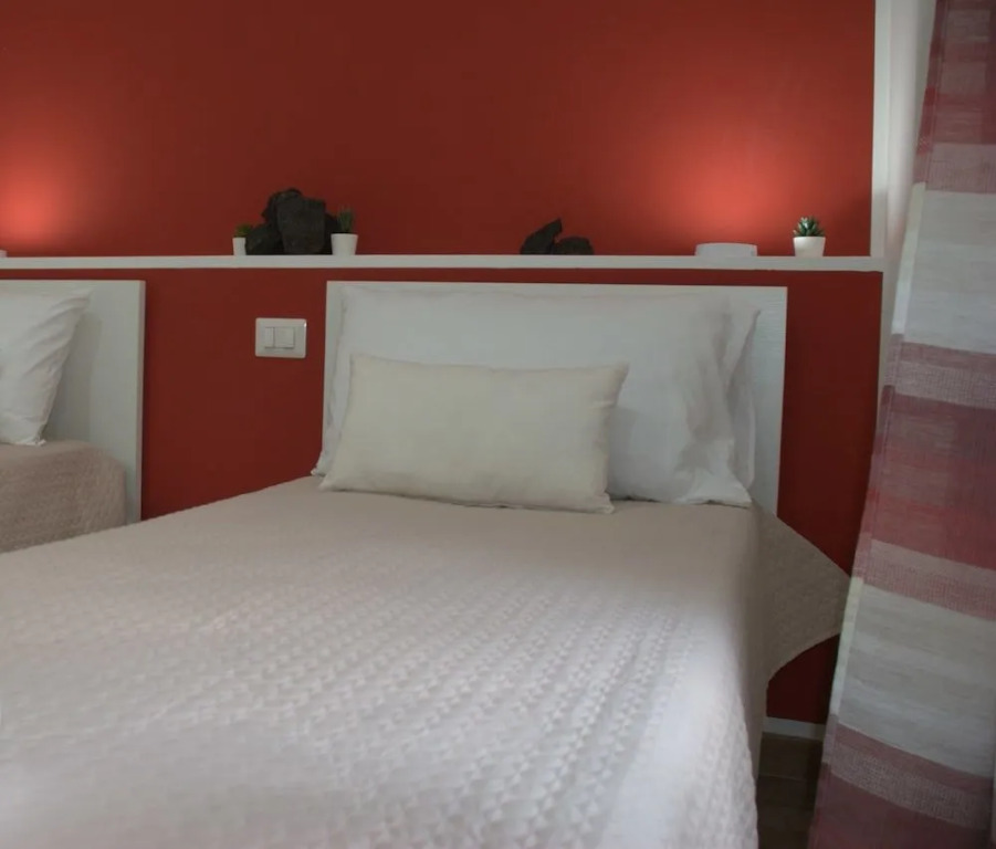 Portosalvo Rooms