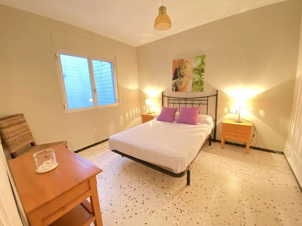 Agi Avenida Apartments
