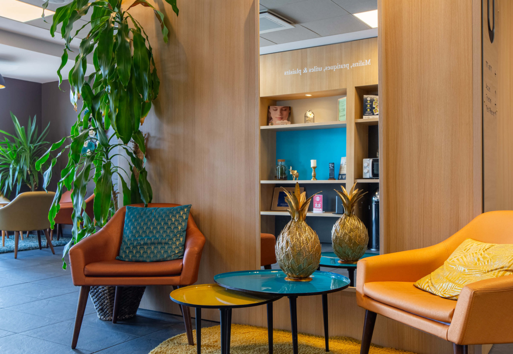 B&B HOTEL CHARTRES Oceane