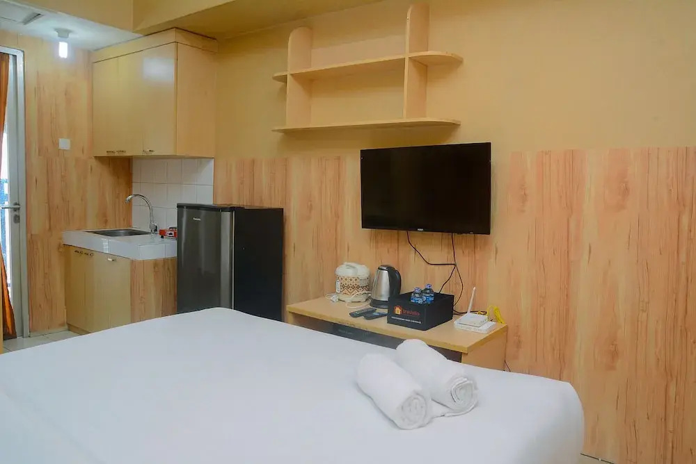 Cozy Studio Apartment at Margonda Residence 2 near Universitas Indonesia
