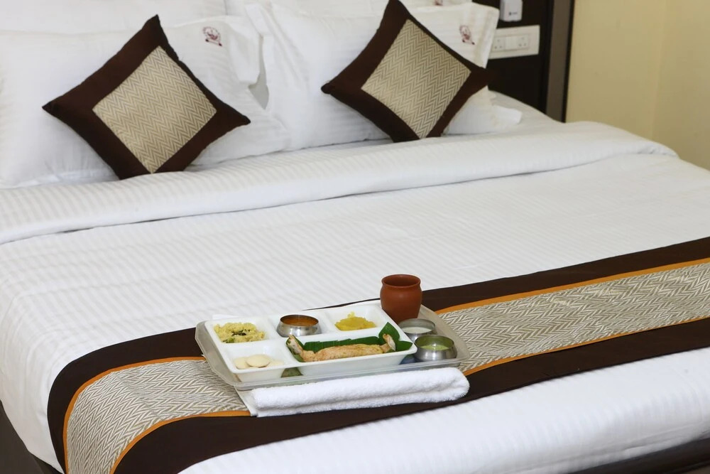 OYO 8266 Saibala Inn
