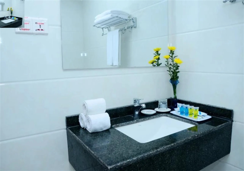 Hotel Madira