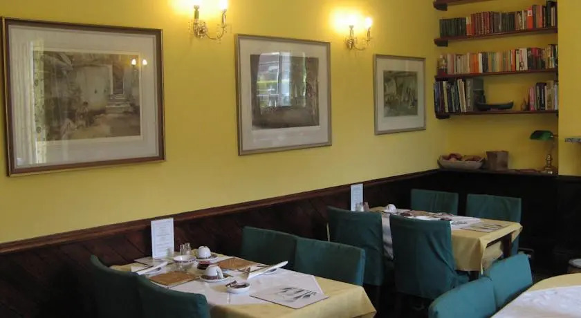 Cheltenham Guest House