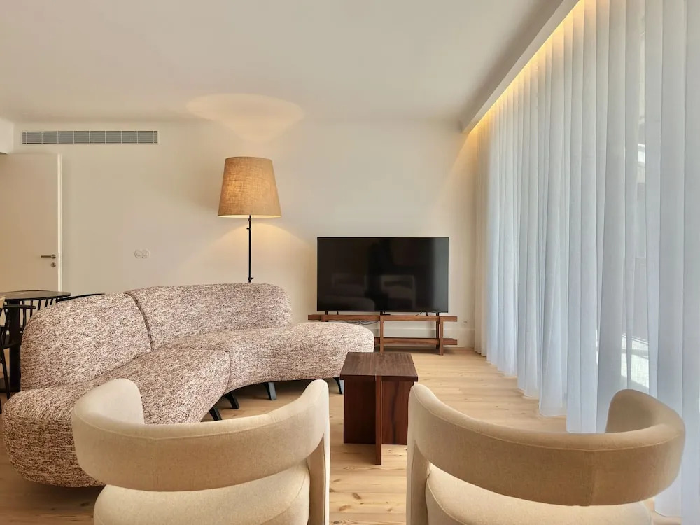 Bonjardim Prime 3E in Porto