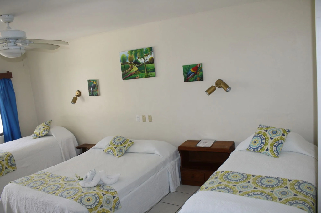 Holiday Hotel