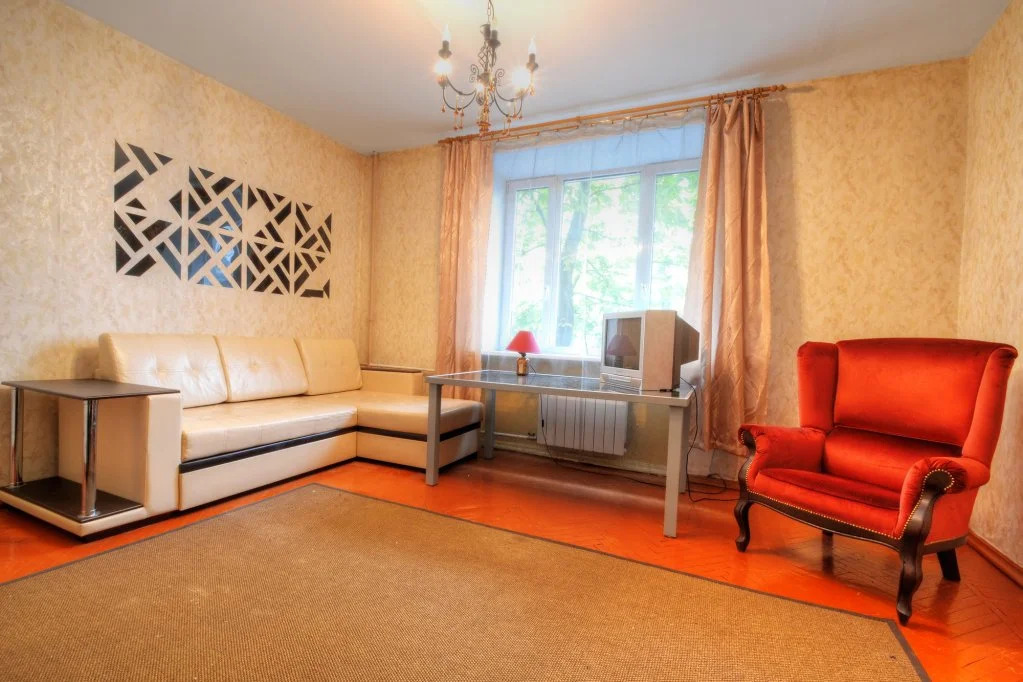 Na Nemchinova 2 Apartments