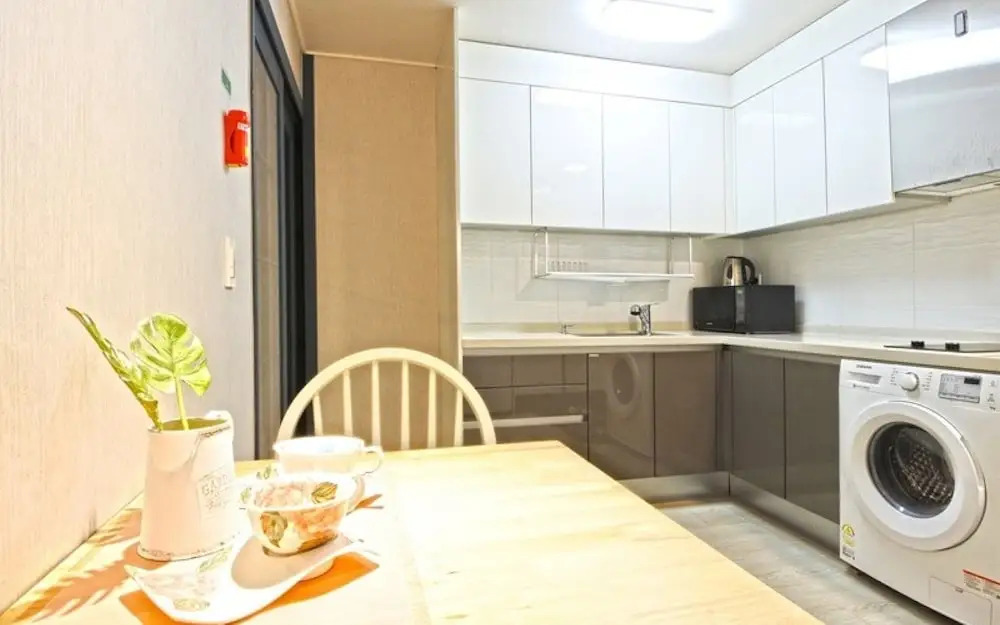 Jeju Waheulpaengnamujip Pension