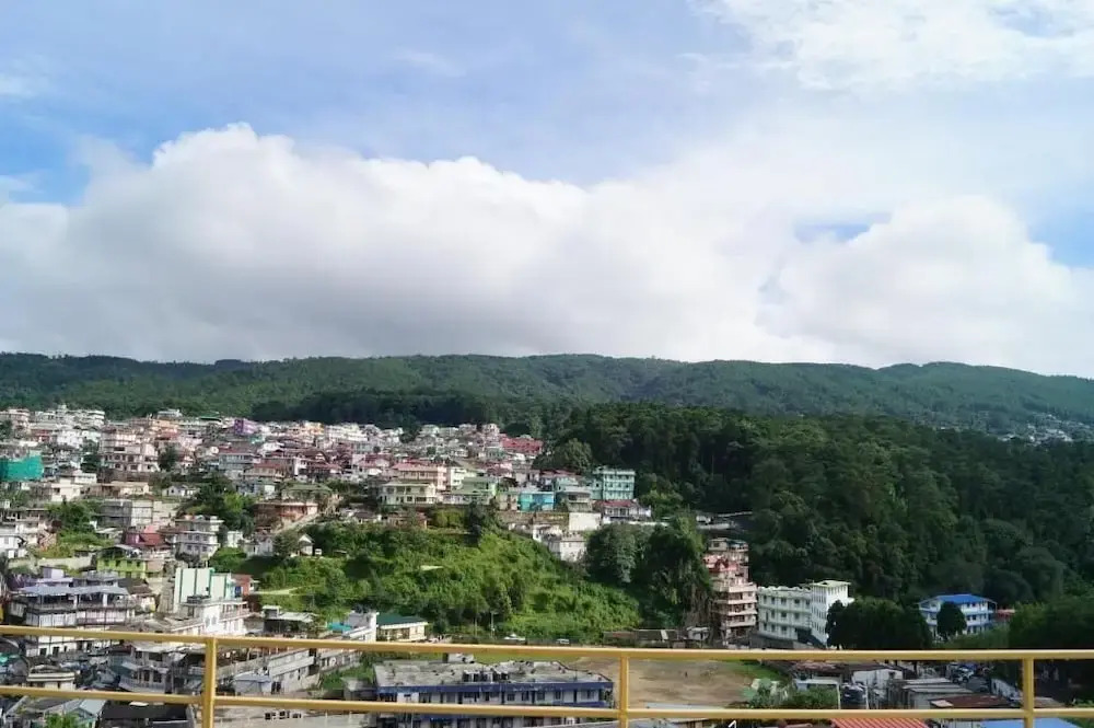 Woodland Hill Stay