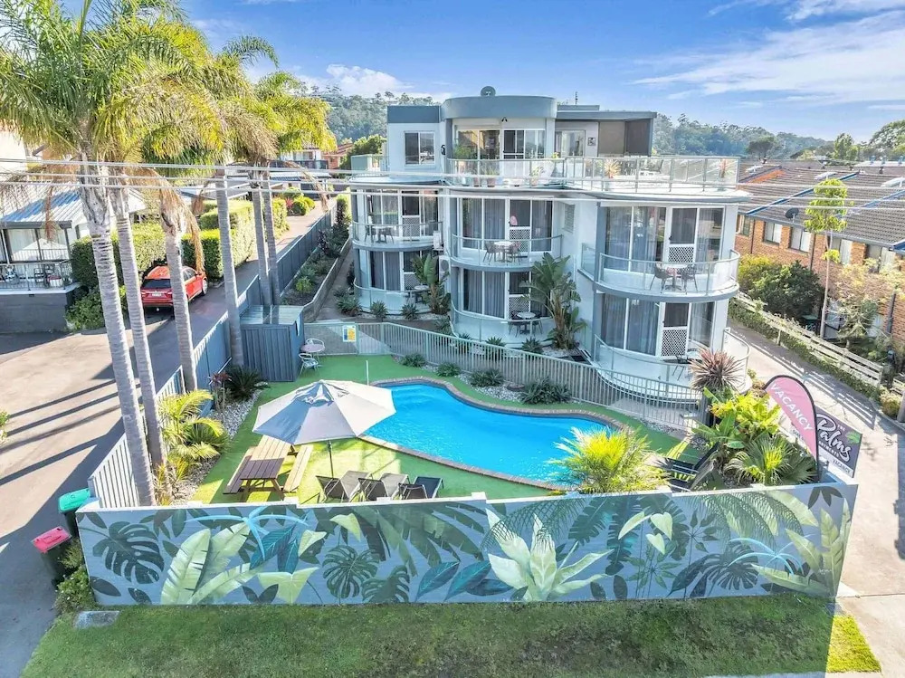 The Palms Apartments