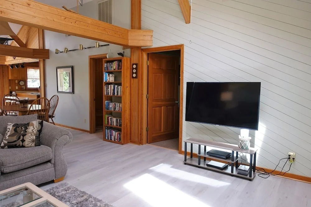 No Ka Oi - 2 Br Home