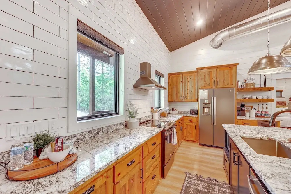Cozy Secluded Cabin in the Heart of Hochatown
