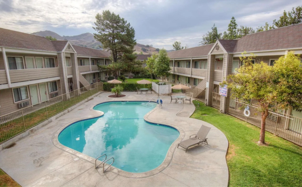 Good Nite Inn Calabasas
