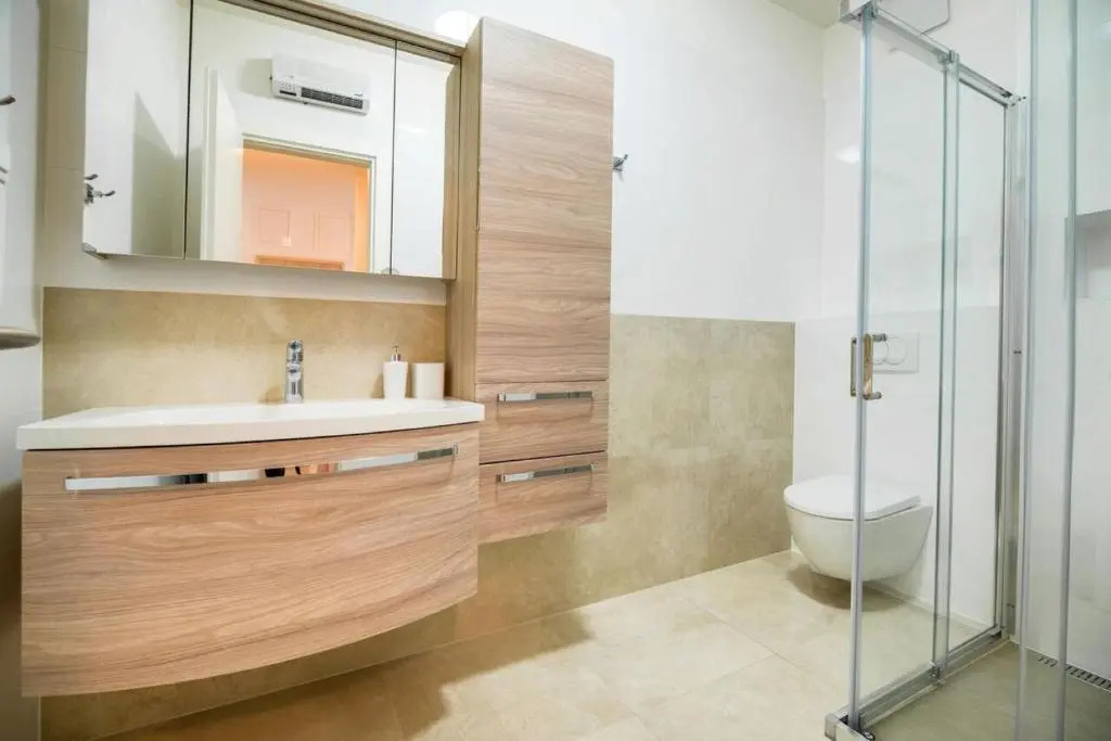 Sea view apartment EMA