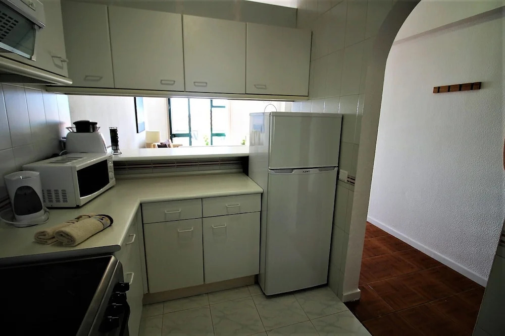 Ocean Cliffs Apartments