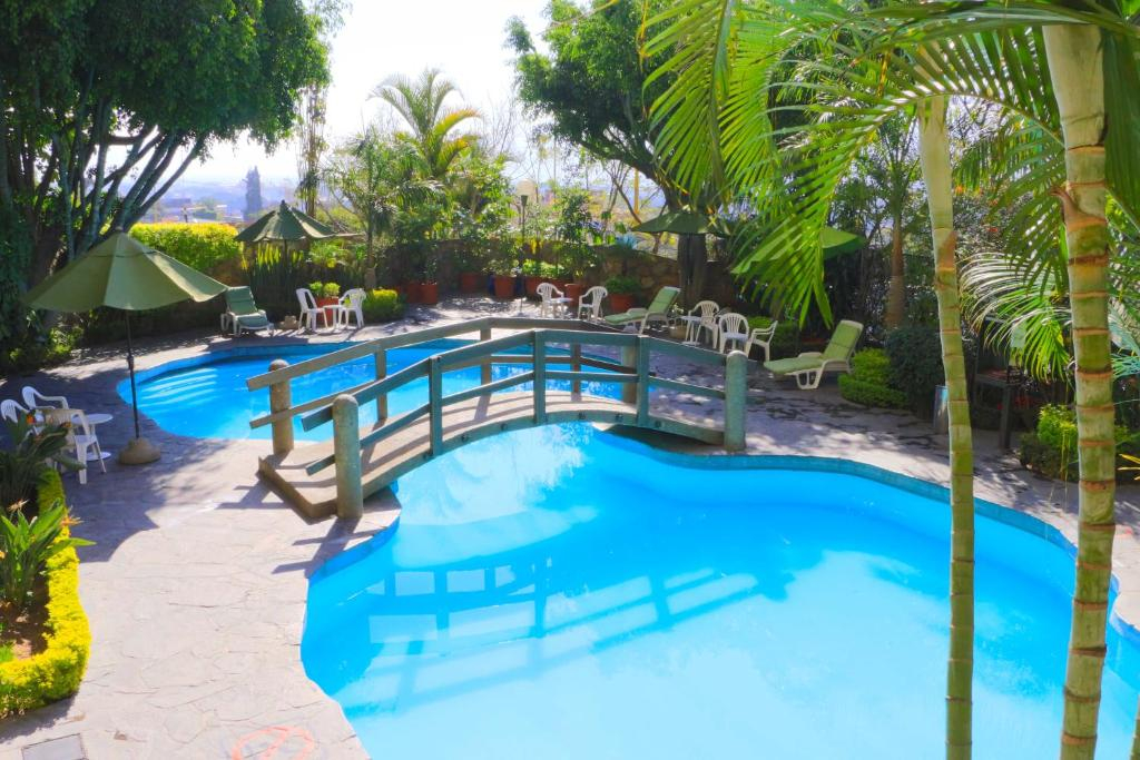 Hotel Fortin Plaza