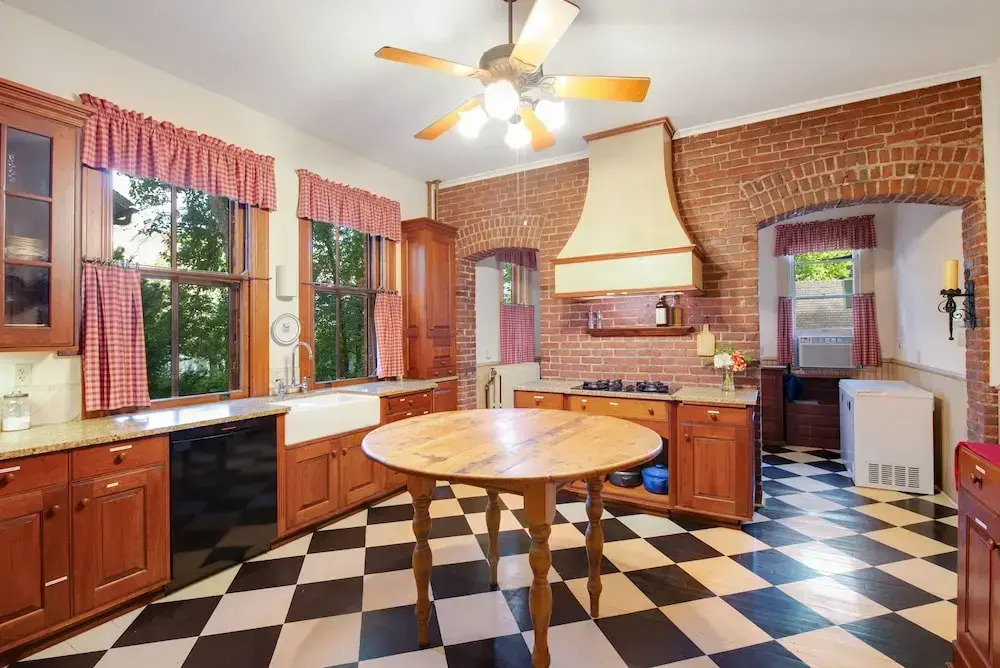 Historic District BnB