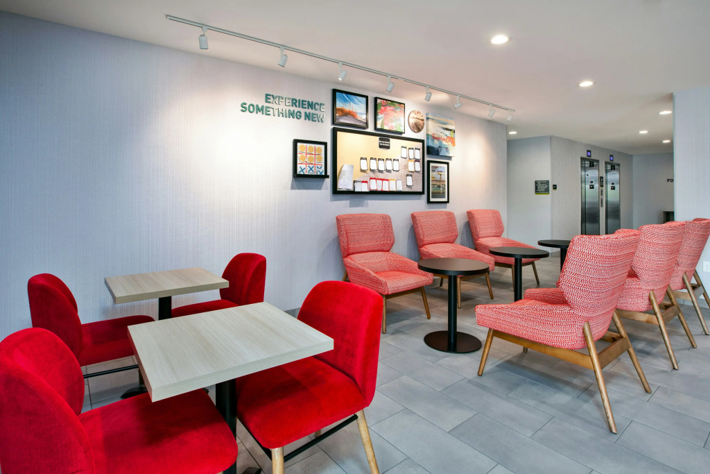 Home2 Suites By Hilton Traverse City