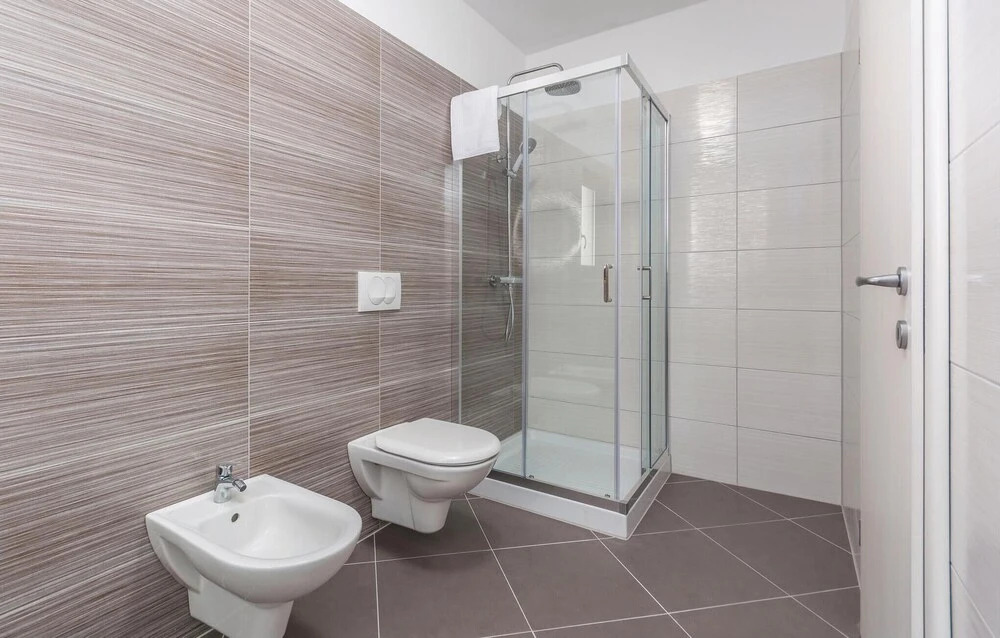 Beautiful Home in Katun With Wifi and 3 Bedrooms