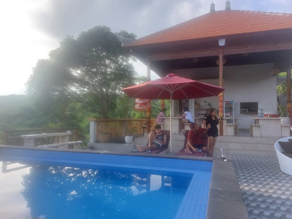 Innora Jungle Resort And Spa