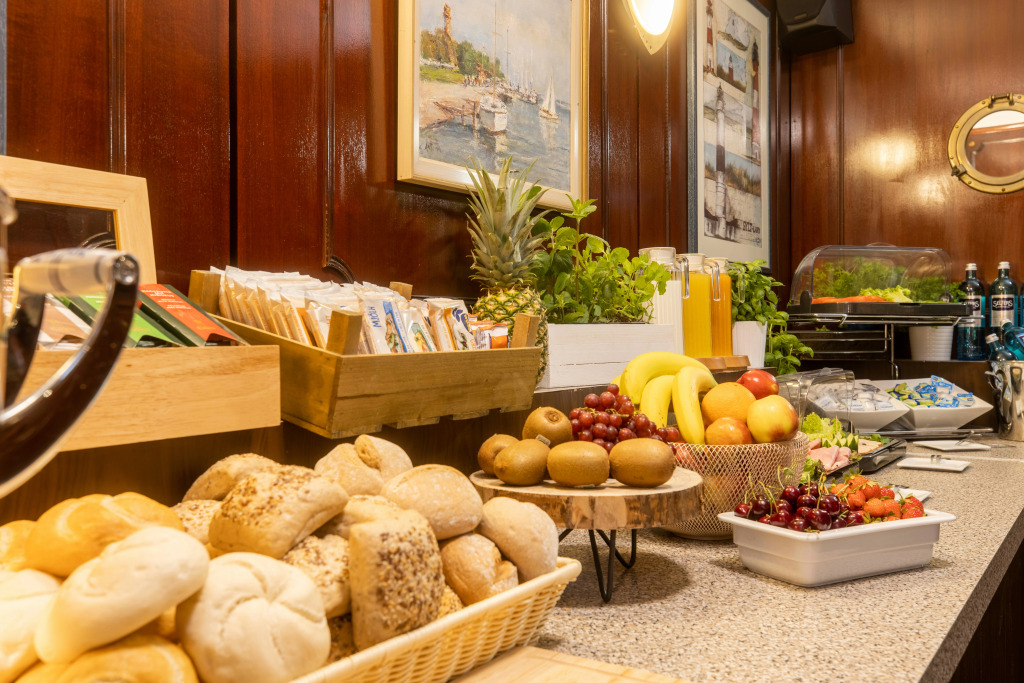 Hotel Leonet