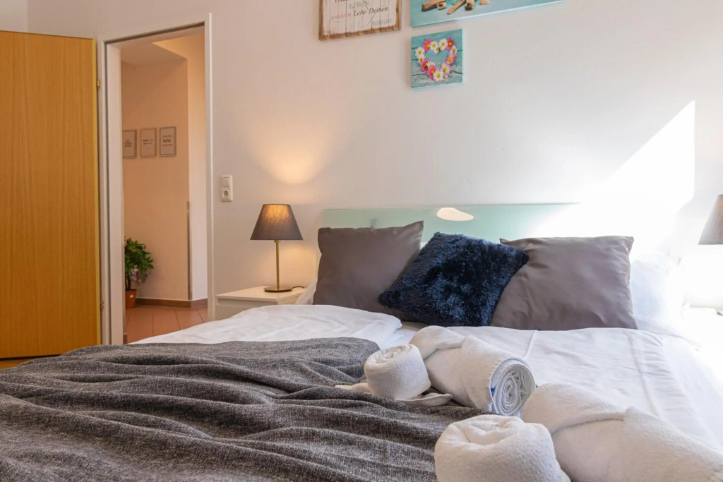 Yeshello Elegant Apartment near Central Vienna