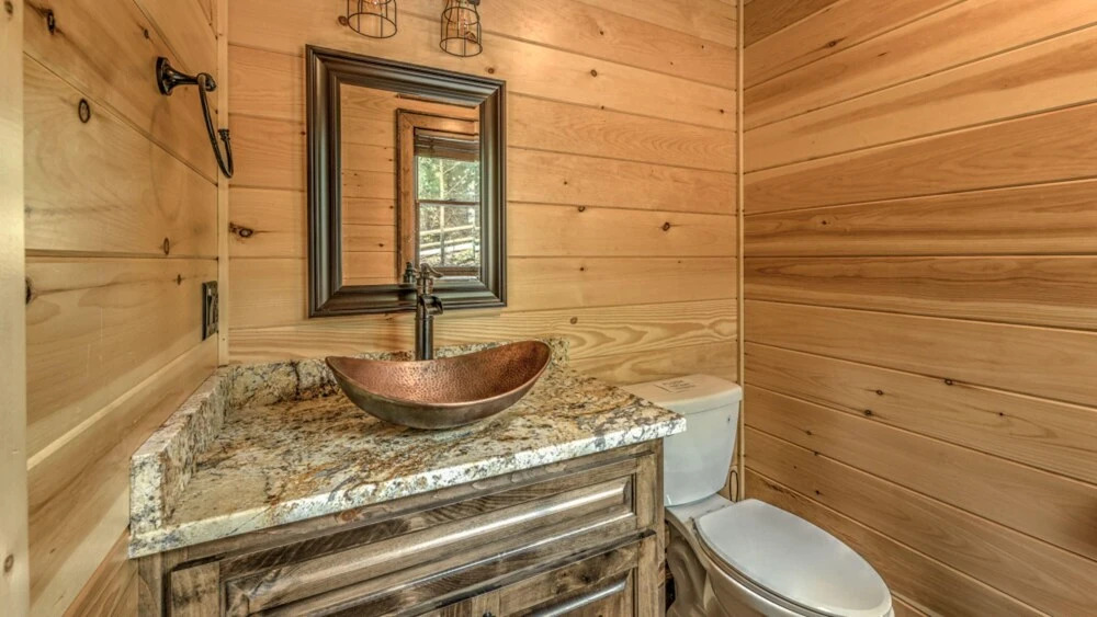 Honey Bear Lodge by Escape to Blue Ridge