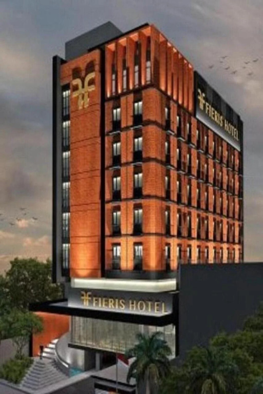 Fieris Hotel Rawamangun