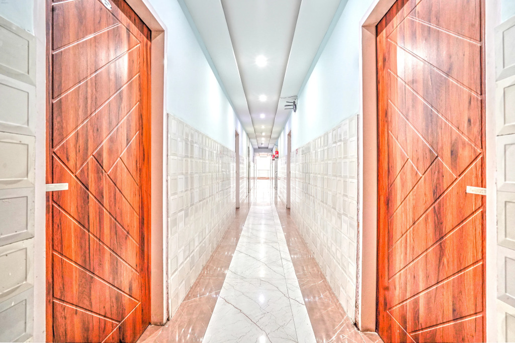 Super Hotel O by OYO Sector 52 Chandigarh ISBT Road Formerly Hari Residency
