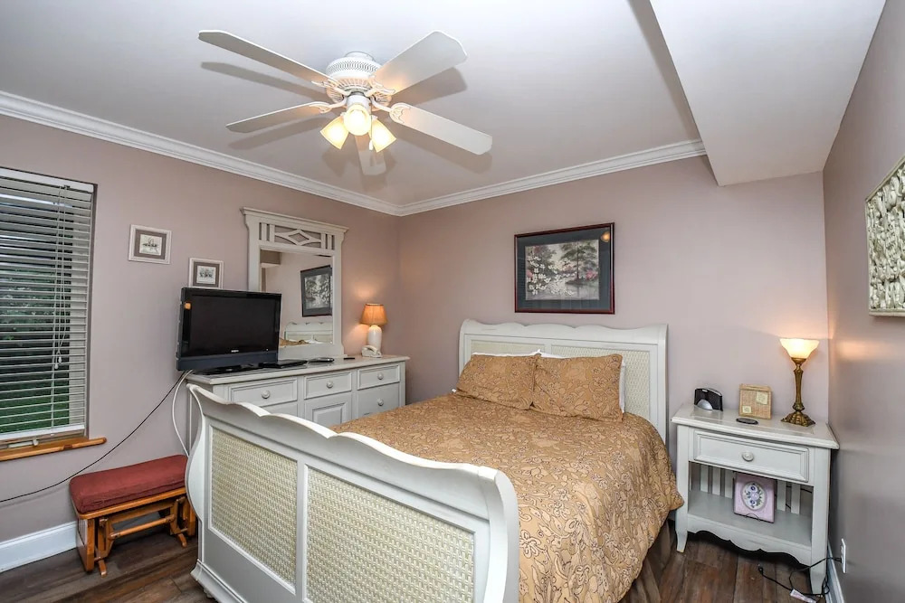Scenic Overlook 6 Bedroom House