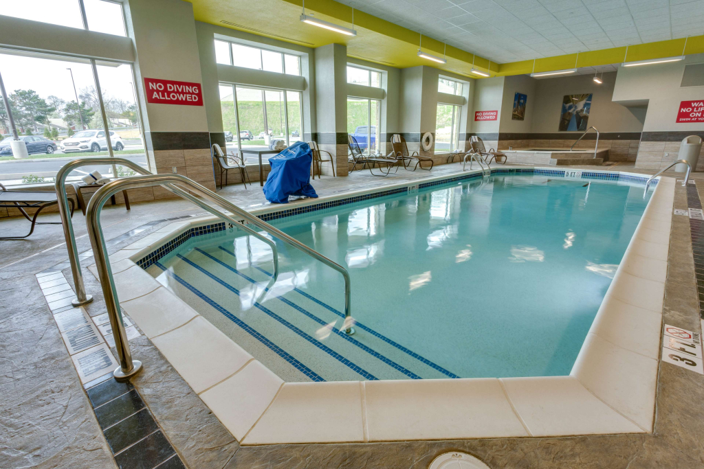 Drury Inn & Suites Pittsburgh Airport Settlers Ridge