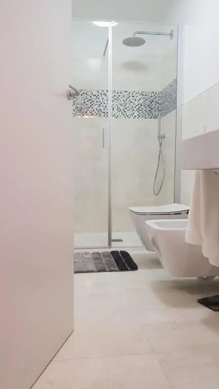Snc1018 Modern Boutique Apartment