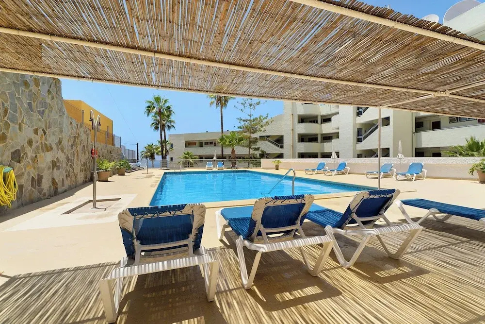 Beautiful Apartment Arenas Negras Sea View Pool
