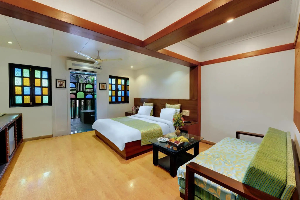 Chacha Inn The Garden Retreat