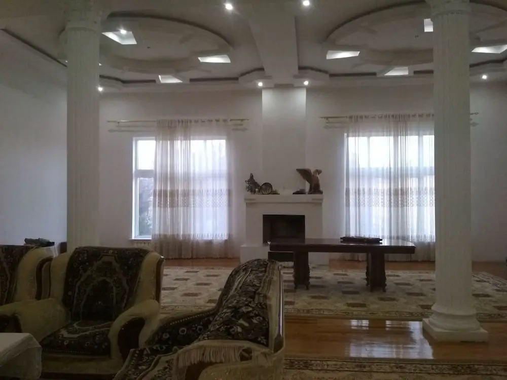 May weather Resort Family G House