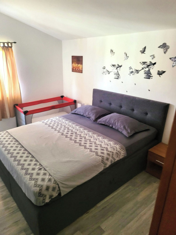 Apartments Mirko i Jela