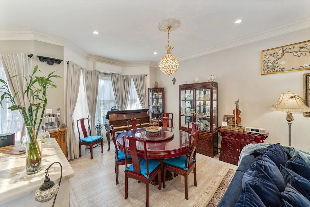 San Francisco Retreat Just Steps From Golden Gate Park And Ocean Beach! 3 Bedroom Home by RedAwning