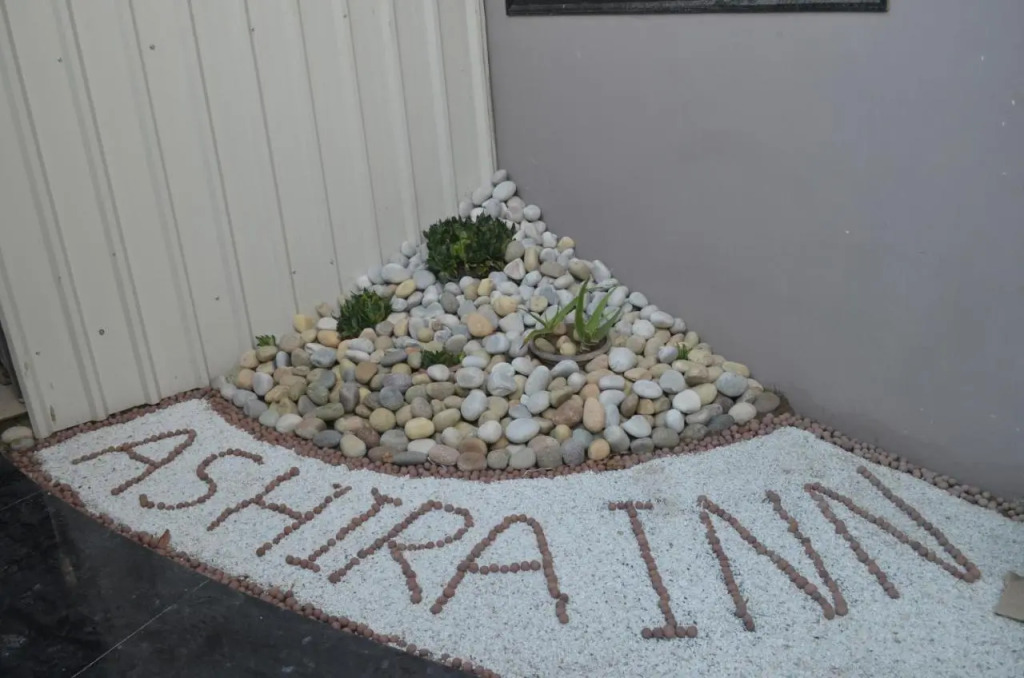 Ashira Inn