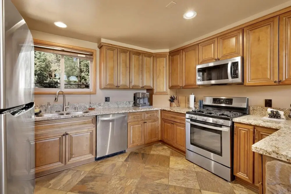 2152-big Bear Den 3 Bedroom Home by RedAwning