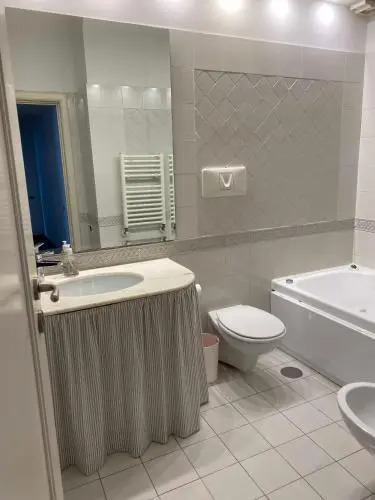 Flat 3 Bedrooms 3 Bathrooms - Naples