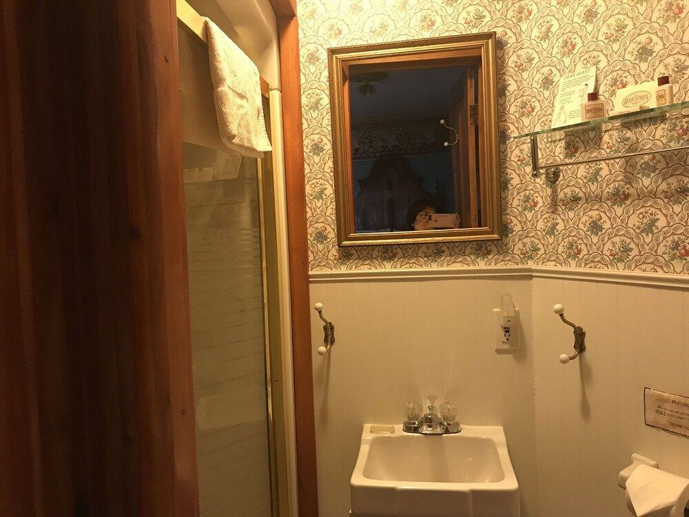 Grand Victorian B&B Inn