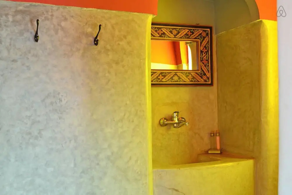 So Chic Riad