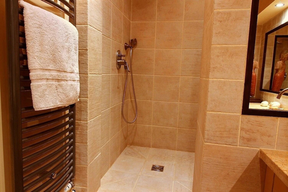 116324 - 2 person apartment near Eiffel Tower