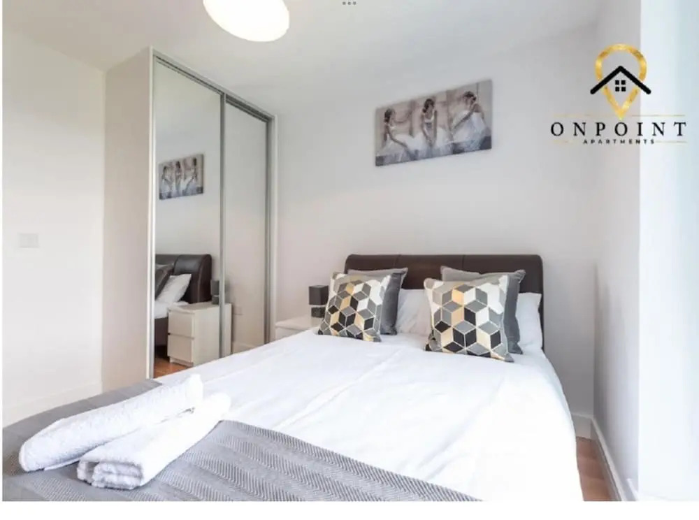 Impeccable 2-bed Apartment in Reading