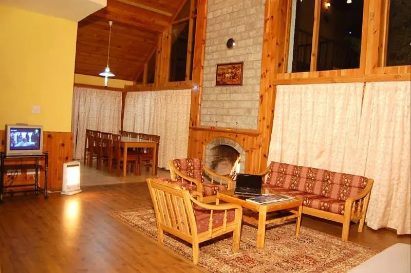 Manali Apple Valley Cottage