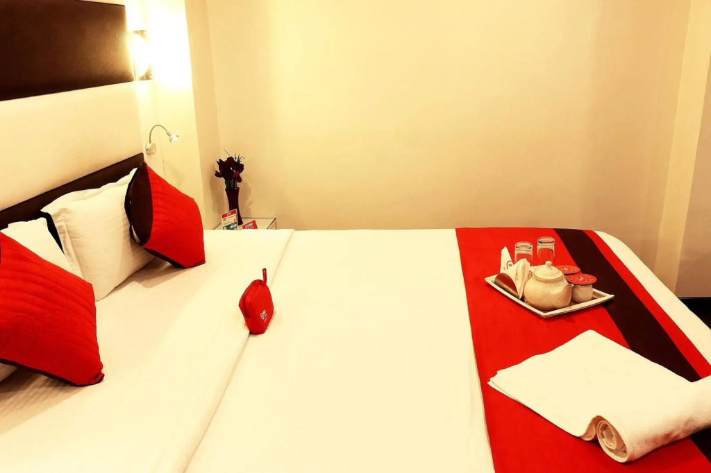 Hotel Sheldon International Near Science City