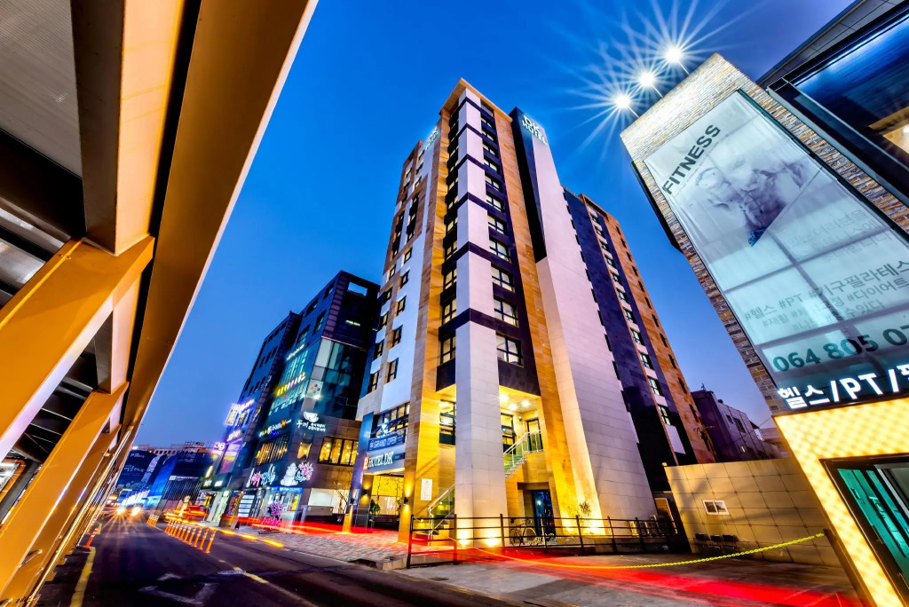 Hotel DK