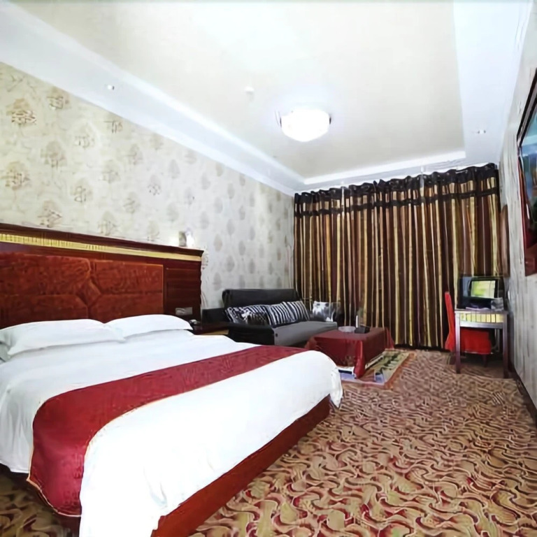 Tianji Taoyuan Hotel