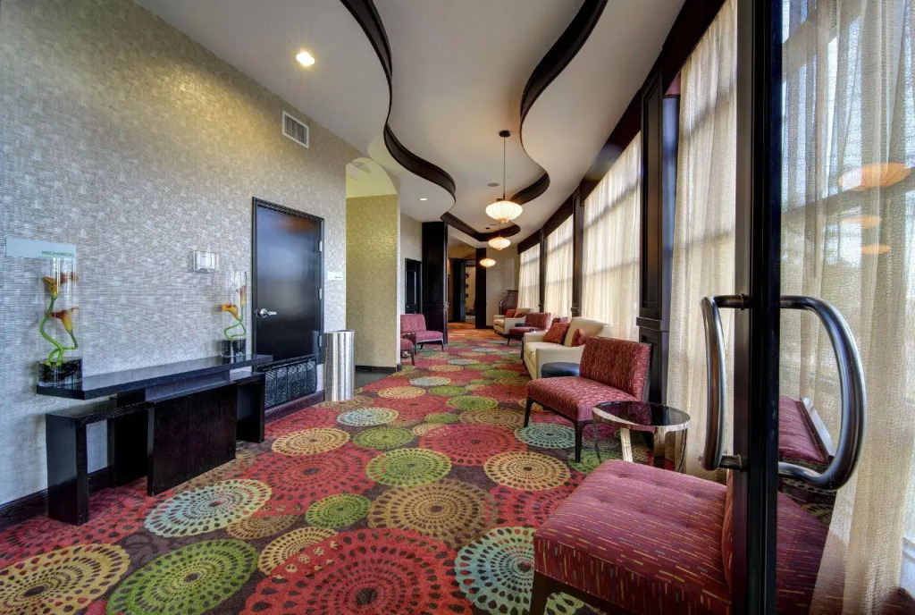 Holiday Inn Arlington NE-Rangers Ballpark by IHG