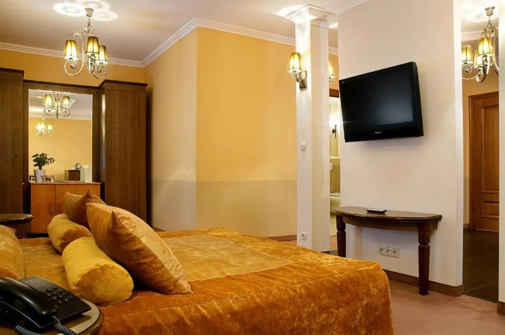Hotel Aleksander